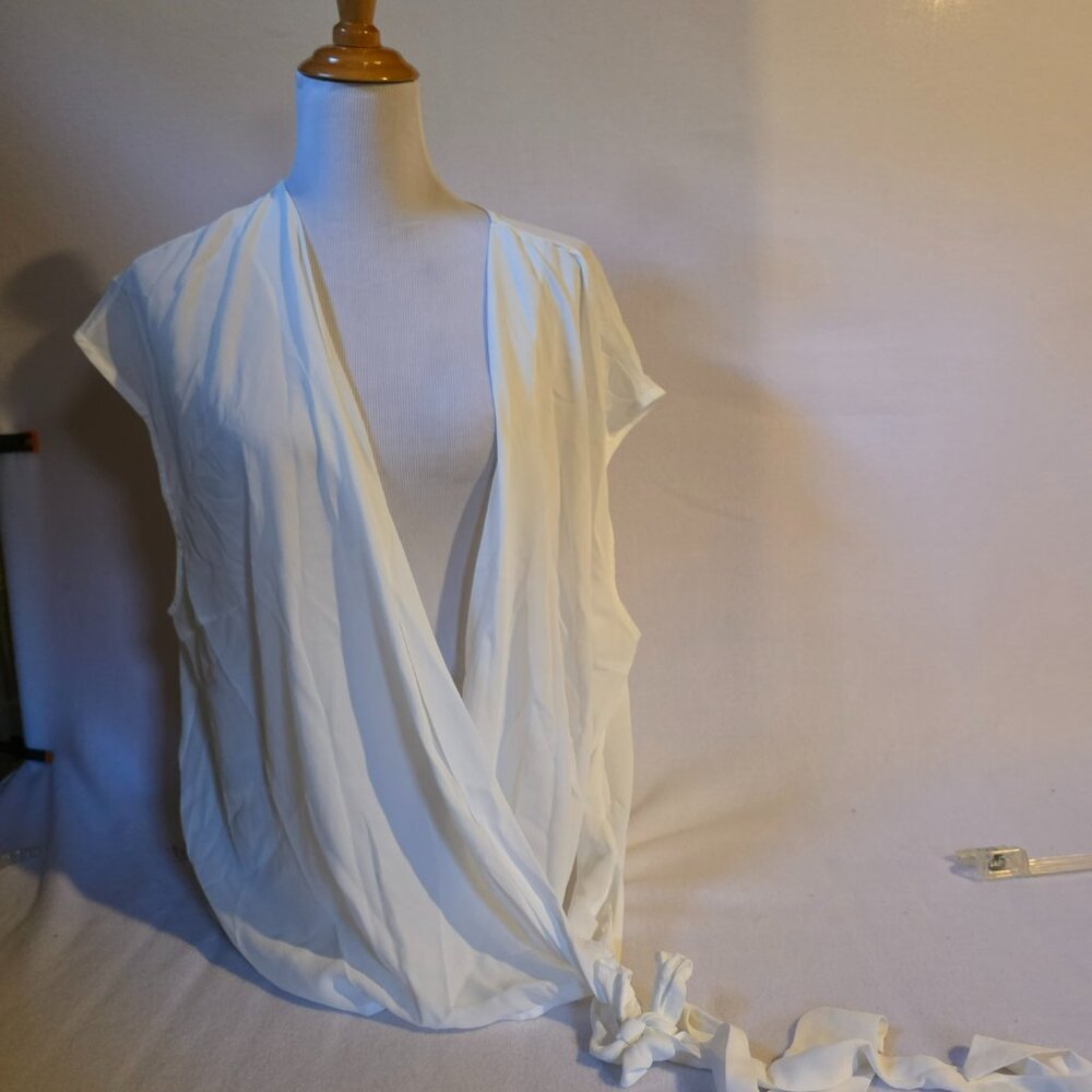 Shear Off White Blouse Hip Bottom Tie...CUTE!